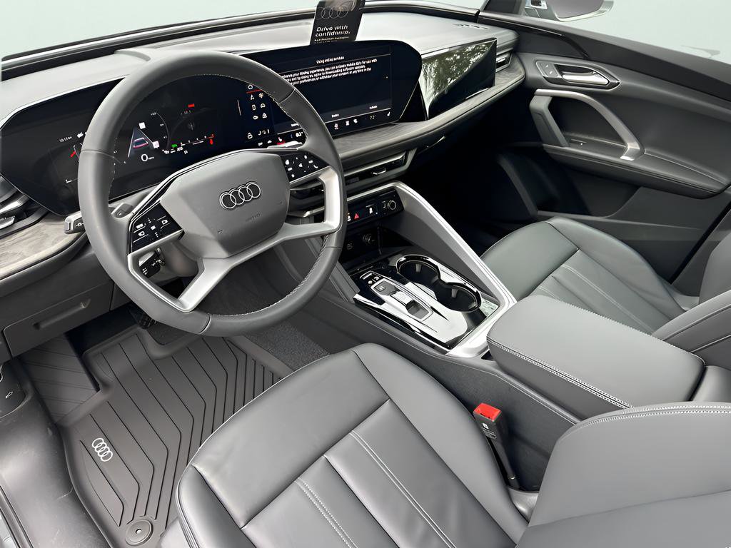 New 2025 Audi Q5 Premium image 38