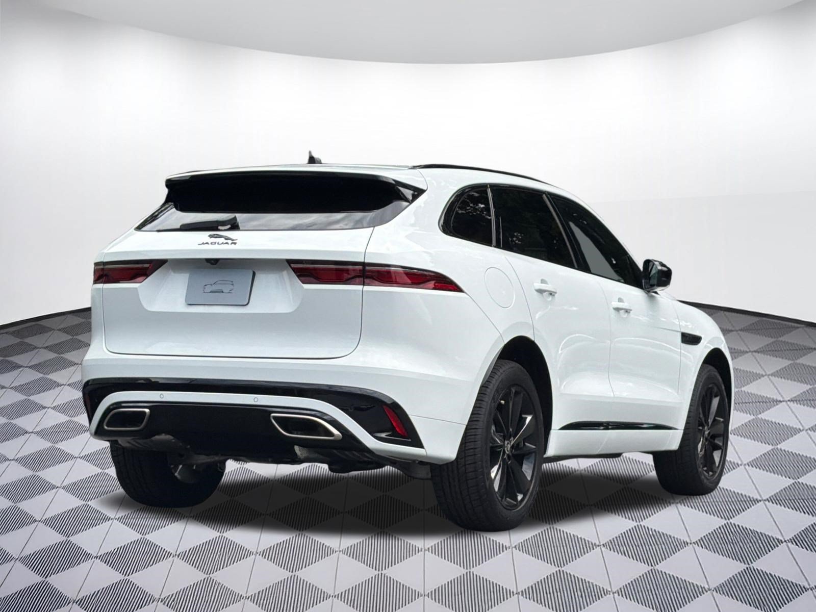 New 2025 Jaguar F-PACE R-Dynamic S AWD/4WD image 9