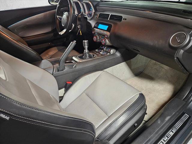 Used 2010 Chevrolet Camaro SS w/ RS Package RWD image 18