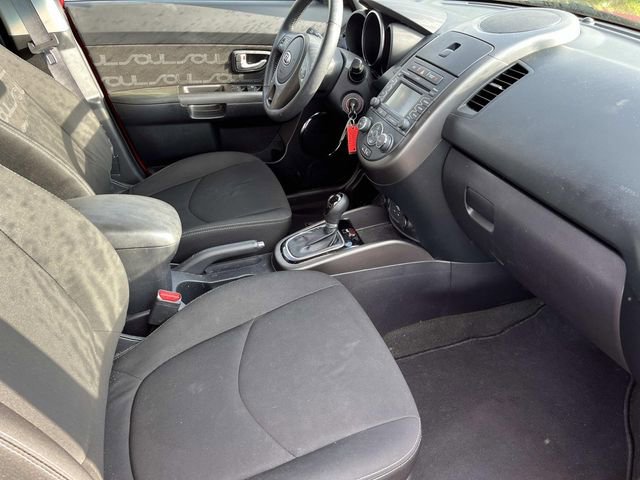 Used 2012 Kia Soul + w/ Audio Pkg image 22