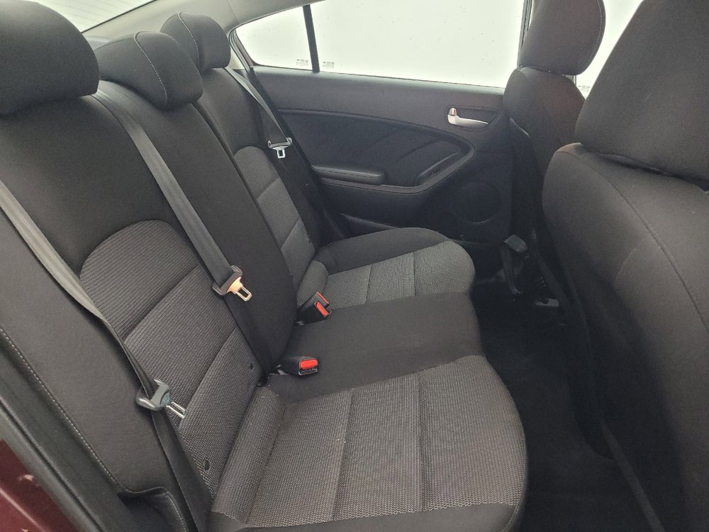 Used 2018 Kia Forte LX FWD image 19