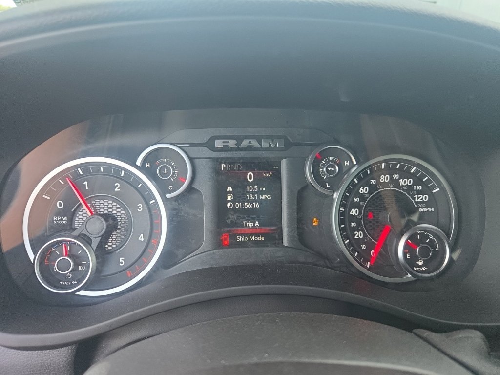 New 2026 RAM 3500 Big Horn AWD/4WD image 5