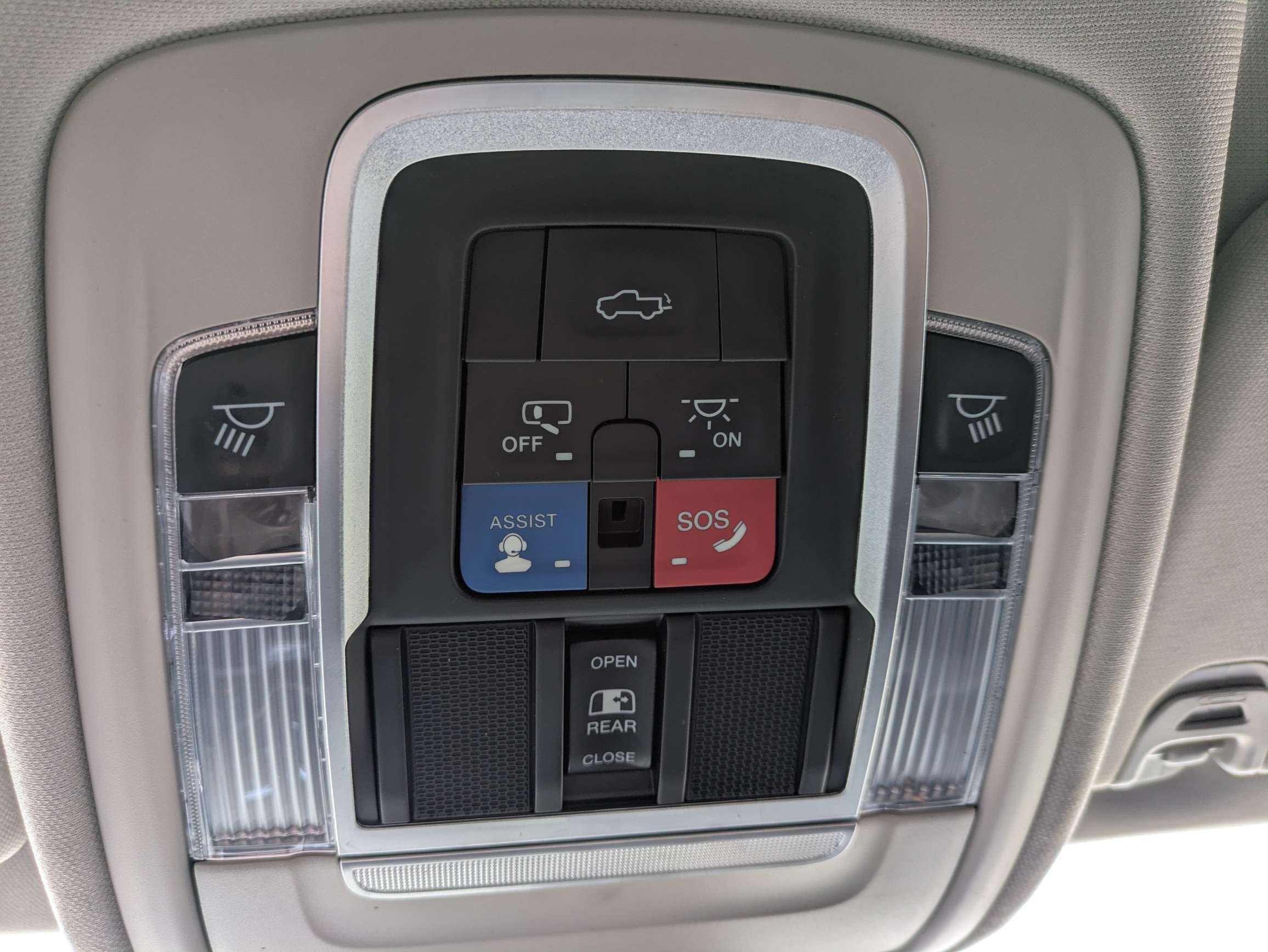 Used 2022 RAM 1500 Laramie RWD image 29