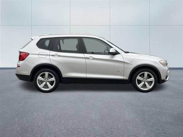 Used 2017 BMW X3 xDrive28i AWD/4WD image 5