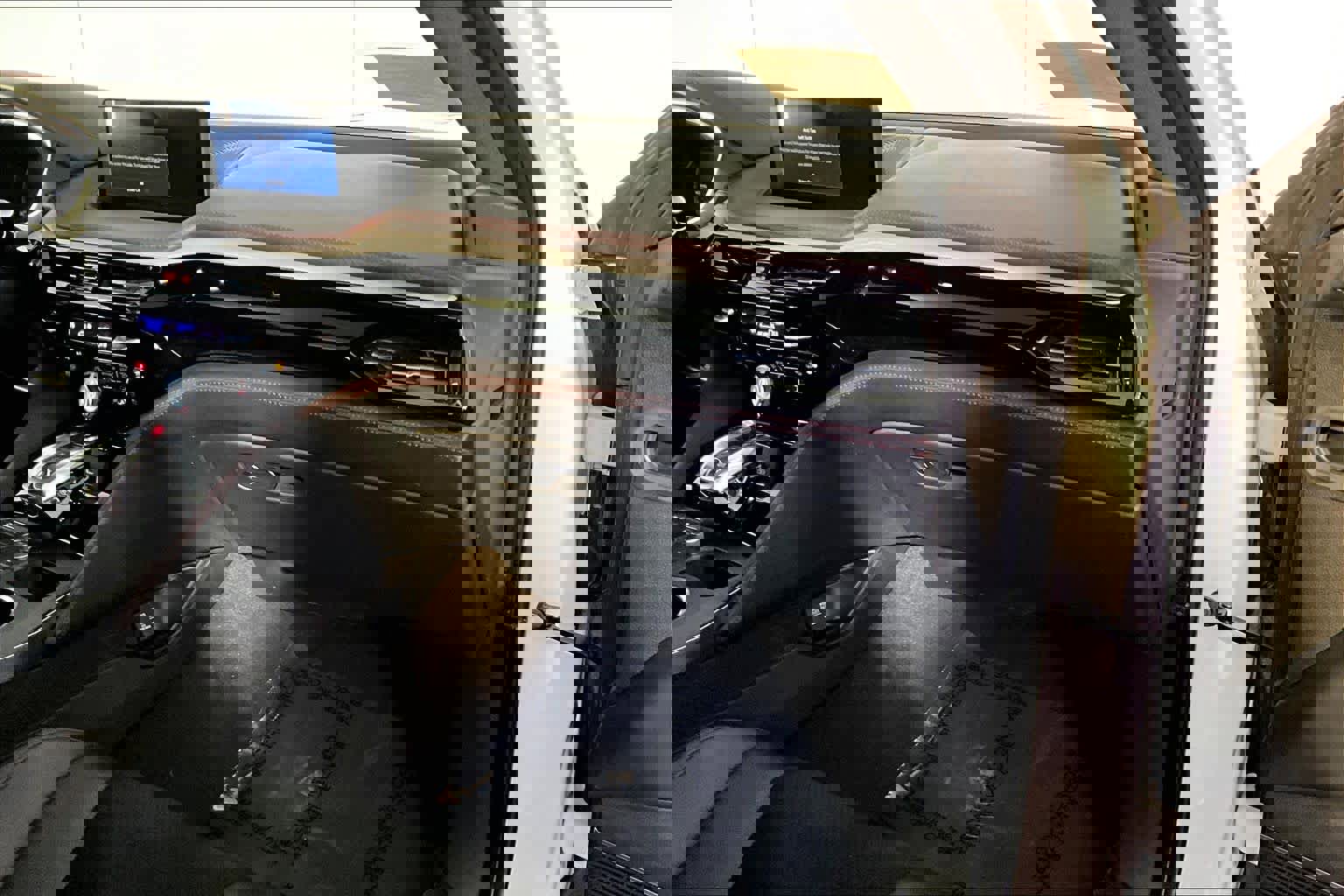 Used 2024 Acura MDX A-Spec image 18