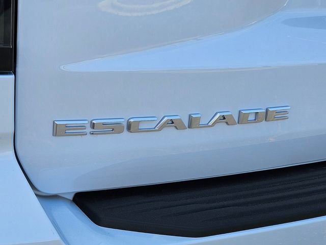 New 2026 Cadillac Escalade ESV Luxury w/ Touring Package image 16