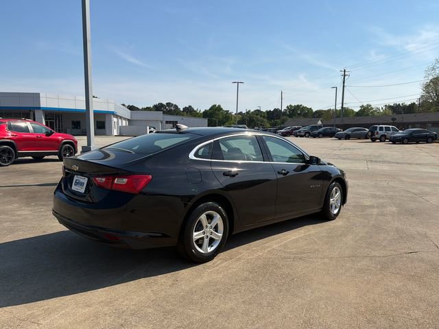 Used 2023 Chevrolet Malibu LS image 5