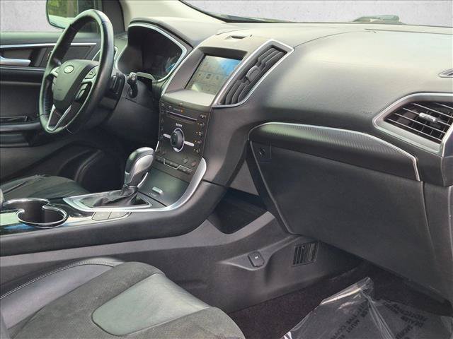 Used 2016 Ford Edge Sport w/ Equipment Group 401A AWD/4WD image 19