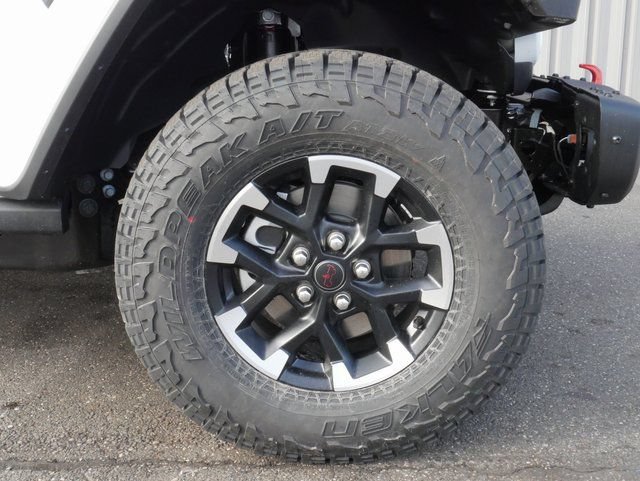 New 2026 Jeep Gladiator Rubicon w/ Safety Group AWD/4WD image 11