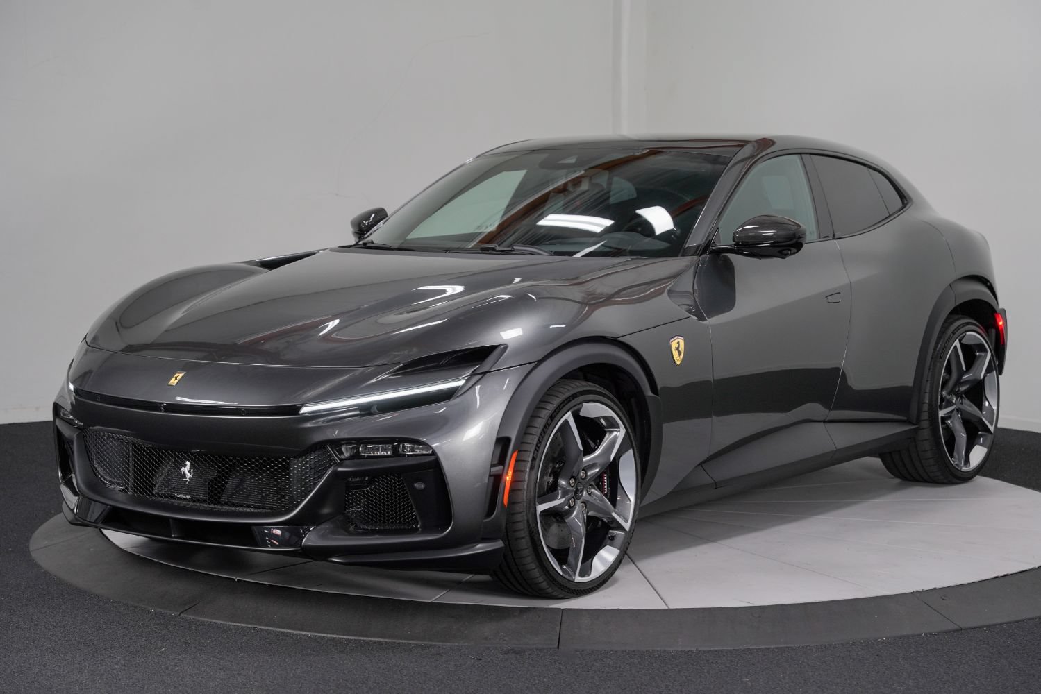 Used 2026 Ferrari Purosangue AWD/4WD image 6