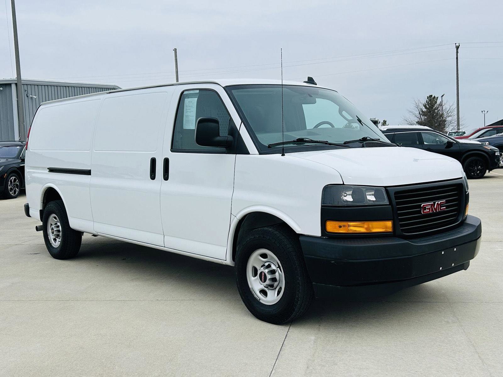 Used 2020 GMC Savana 2500 Extended w/ Driver Convenience Package image 2