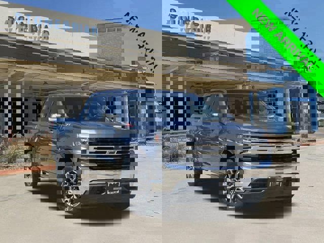Used 2021 Chevrolet Silverado 1500 LT image 1
