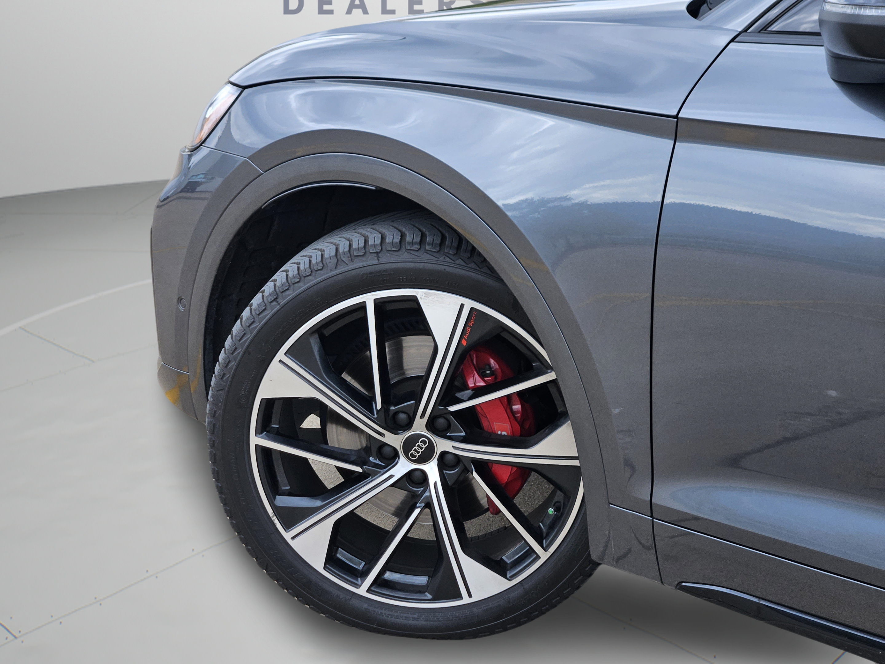 Used 2024 Audi SQ5 Prestige AWD/4WD image 25