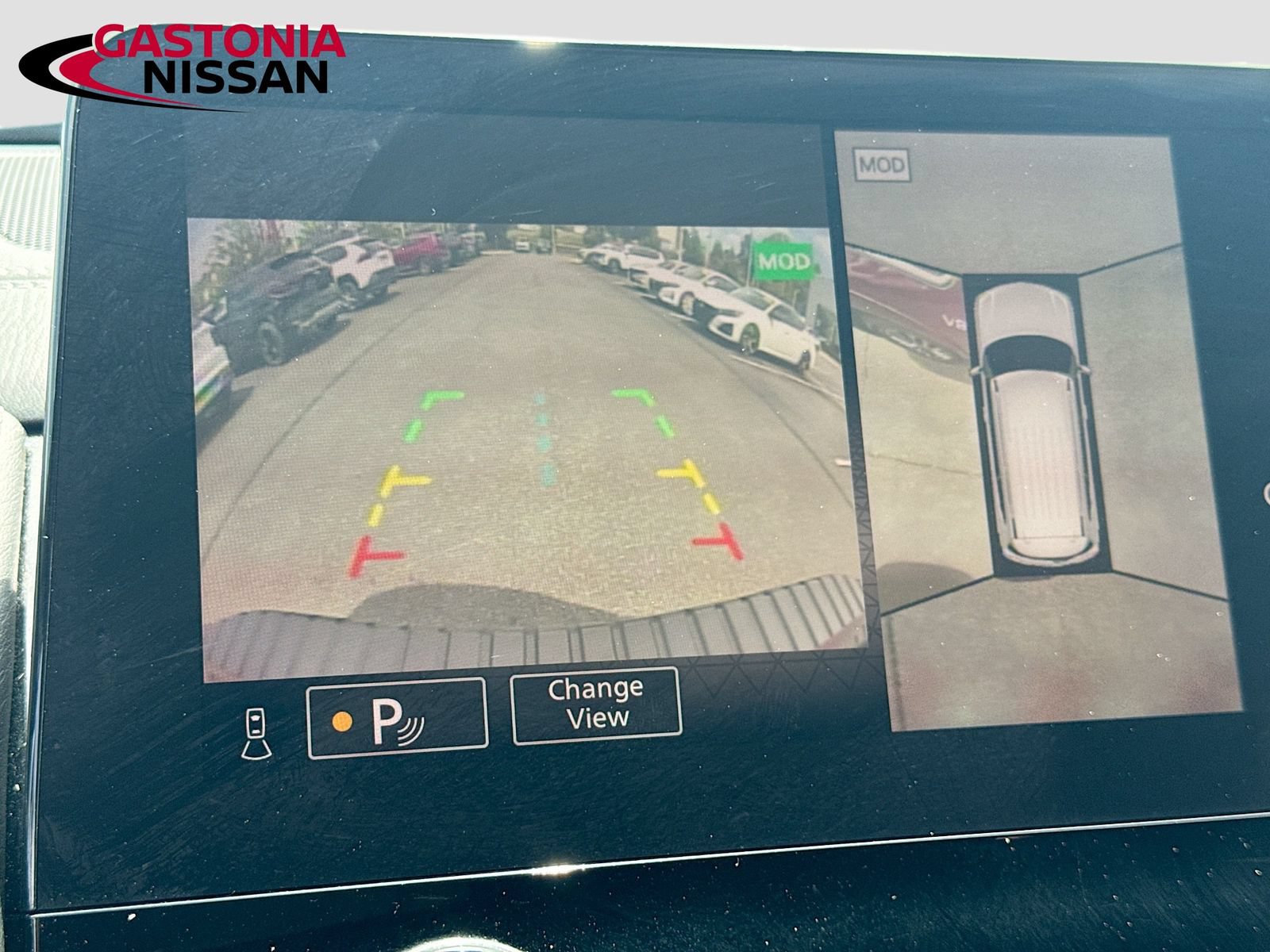 Used 2022 Nissan Armada Platinum AWD/4WD image 18
