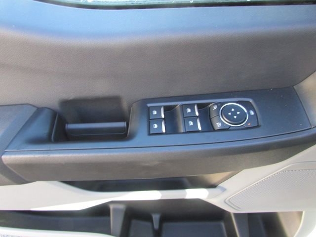 New 2026 Ford F550 4x4 Crew Cab image 9