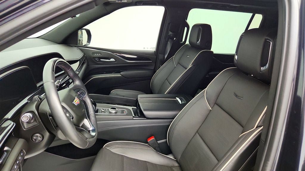 Used 2023 Cadillac Escalade ESV Sport w/ Touring Package AWD/4WD image 19