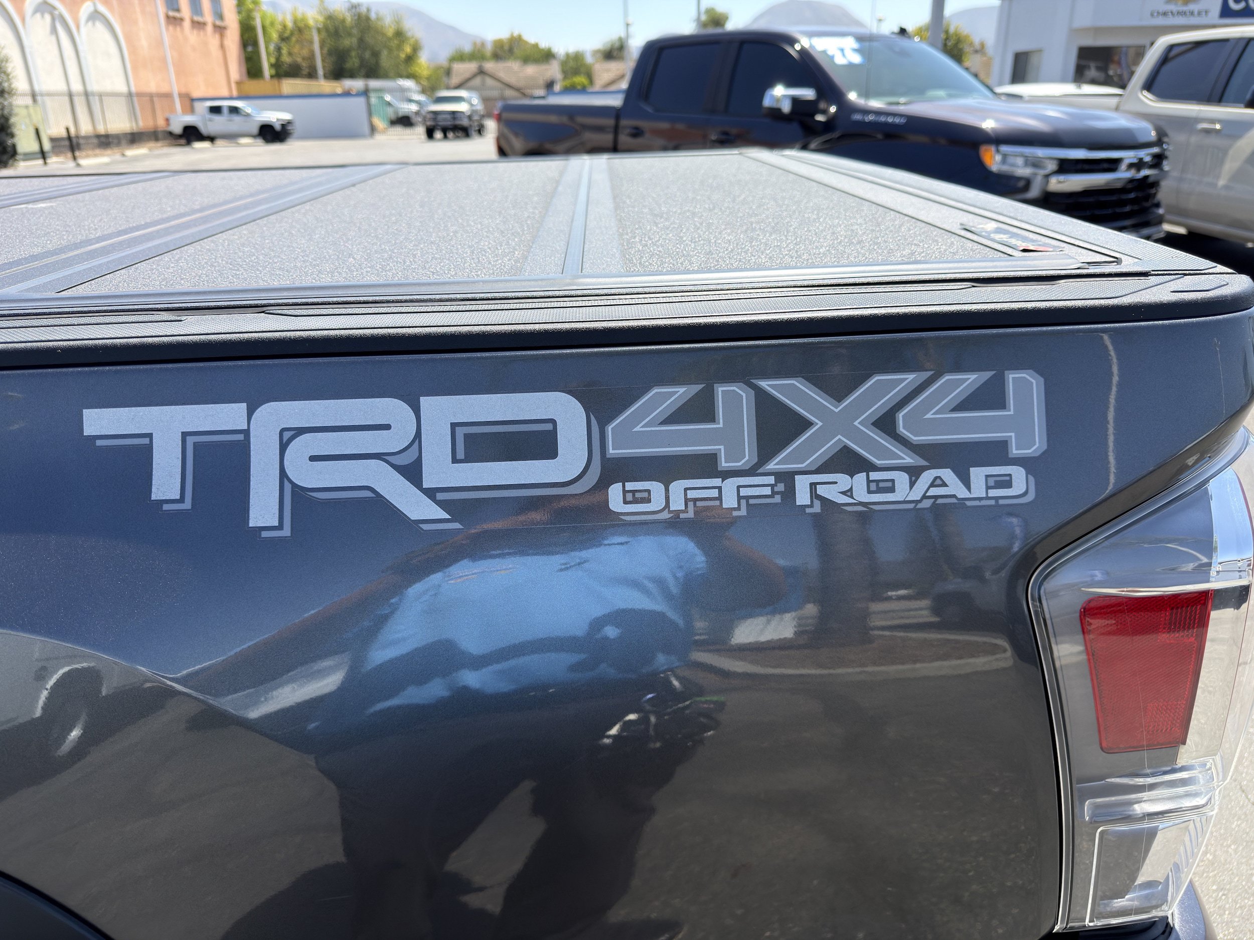 Used 2021 Toyota Tacoma TRD Off-Road w/ Technology Package AWD/4WD image 46