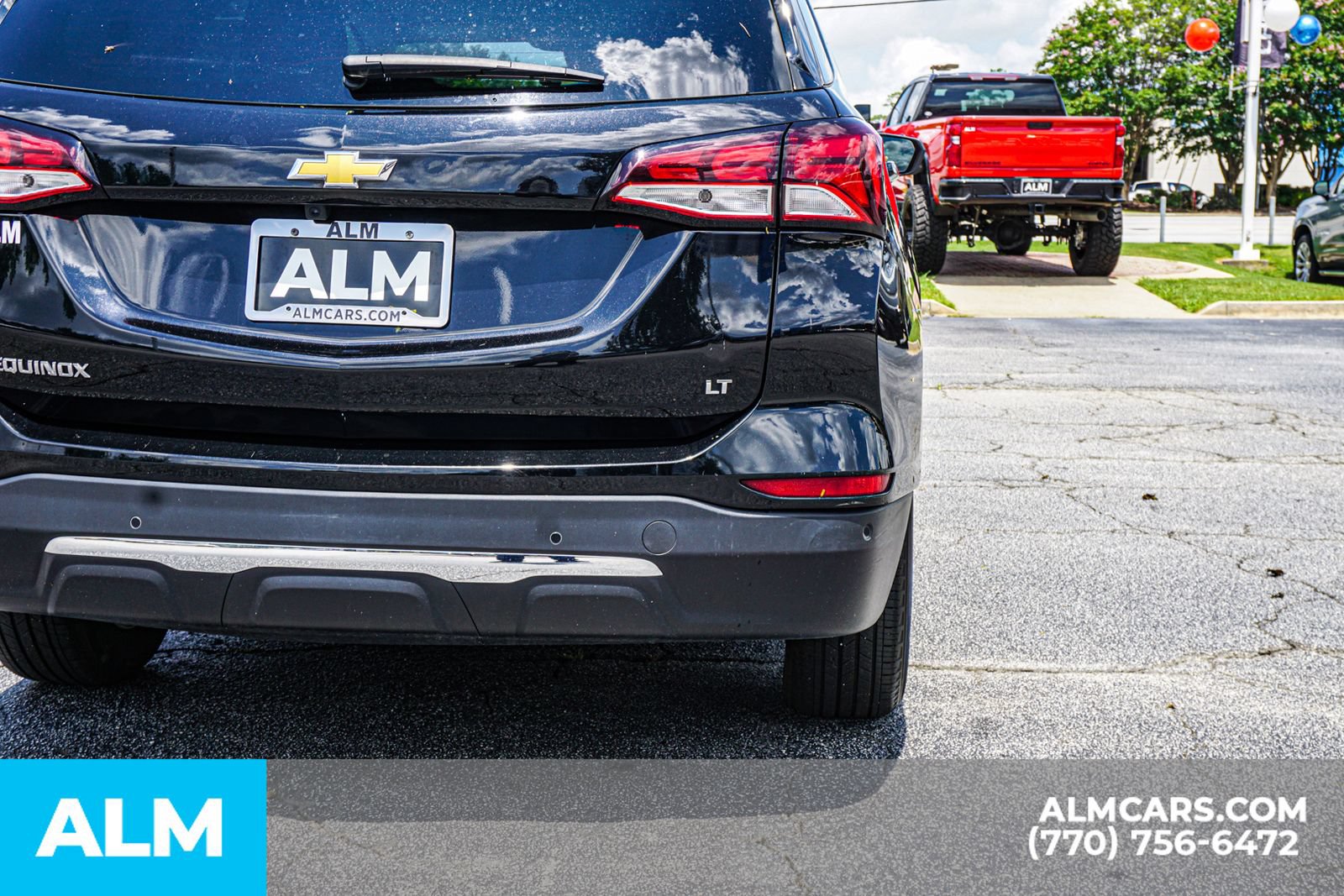 Used 2024 Chevrolet Equinox LT FWD image 17