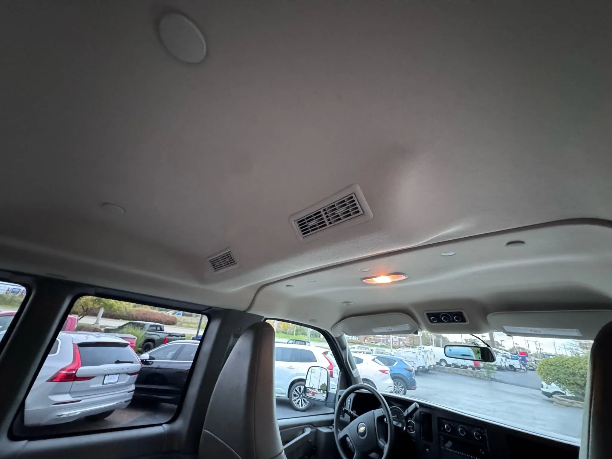 Used 2022 Chevrolet Express 3500 LS RWD image 17