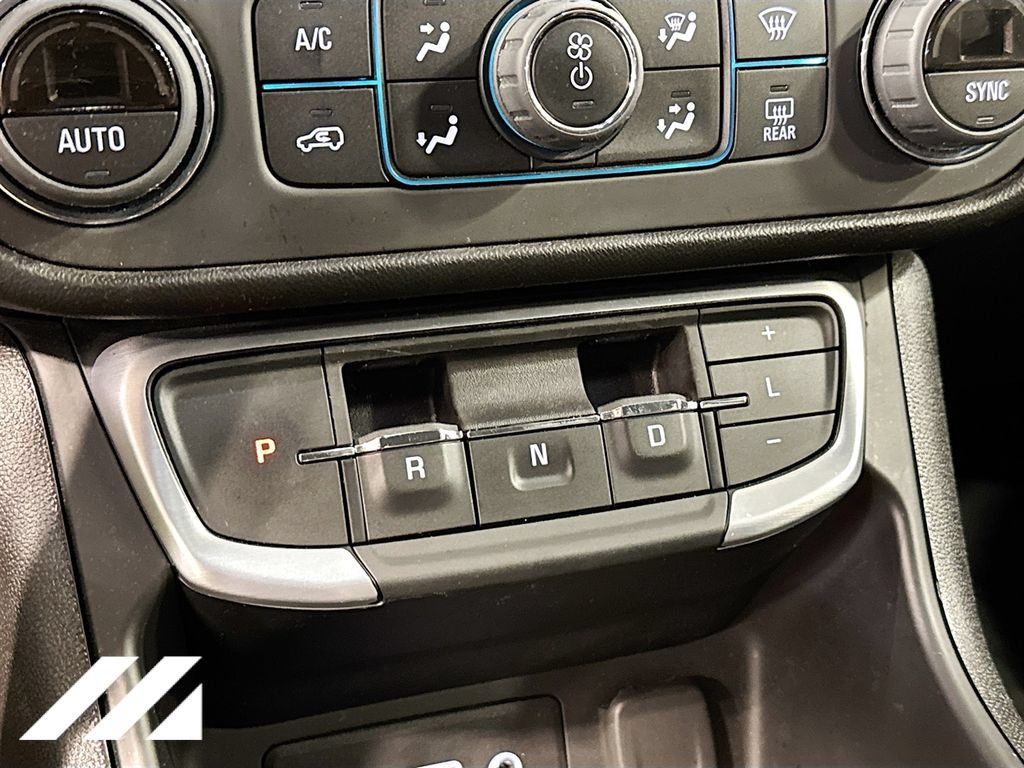 Used 2024 GMC Terrain SLE w/ Driver Convenience Package AWD/4WD image 18