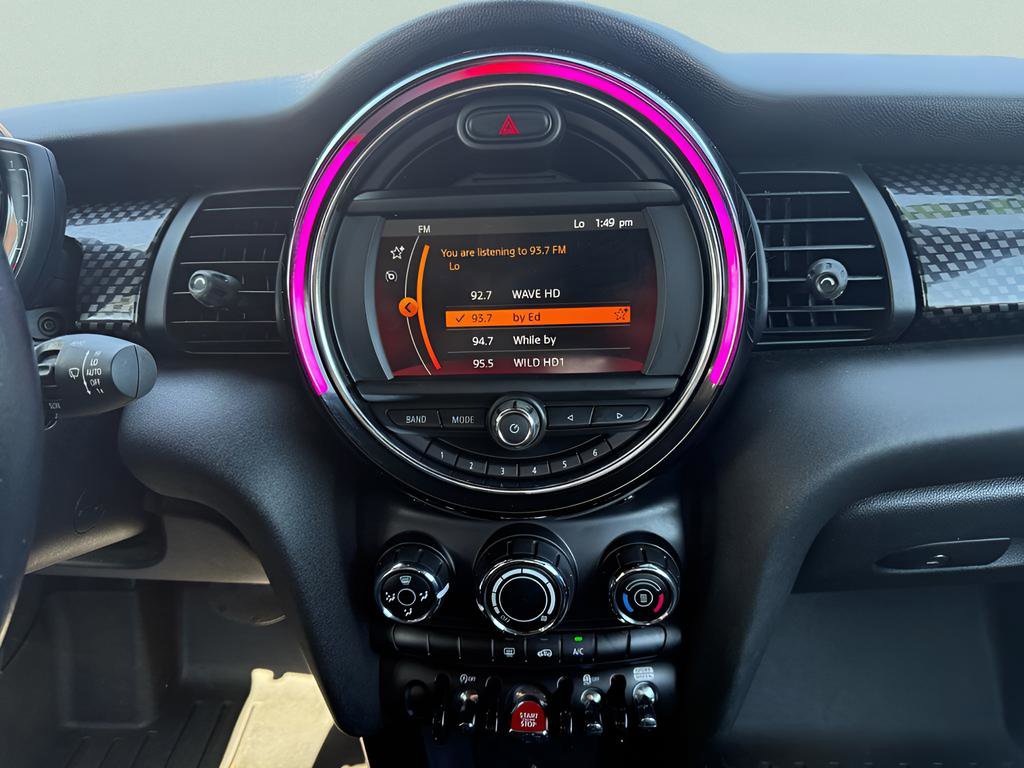 Used 2019 MINI Cooper S w/ Signature Upholstery Package image 18