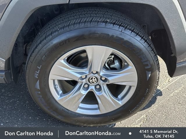 Used 2024 Toyota RAV4 LE AWD/4WD image 25