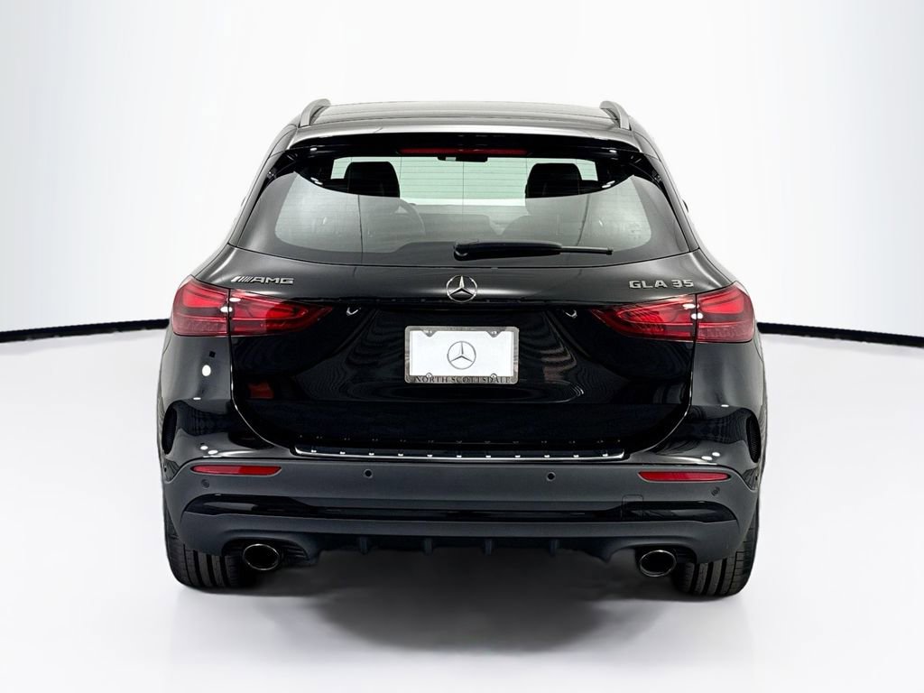 New 2026 Mercedes-Benz GLA 35 AMG 4MATIC image 6