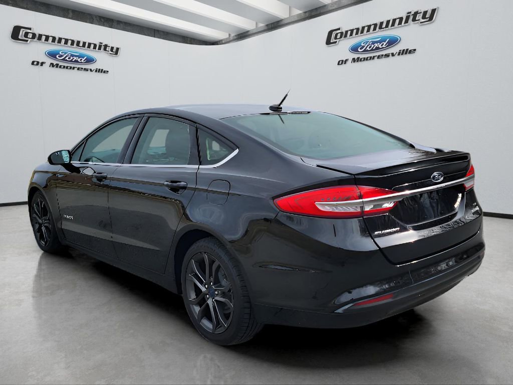 Used 2018 Ford Fusion SE w/ Equipment Group 601A image 7