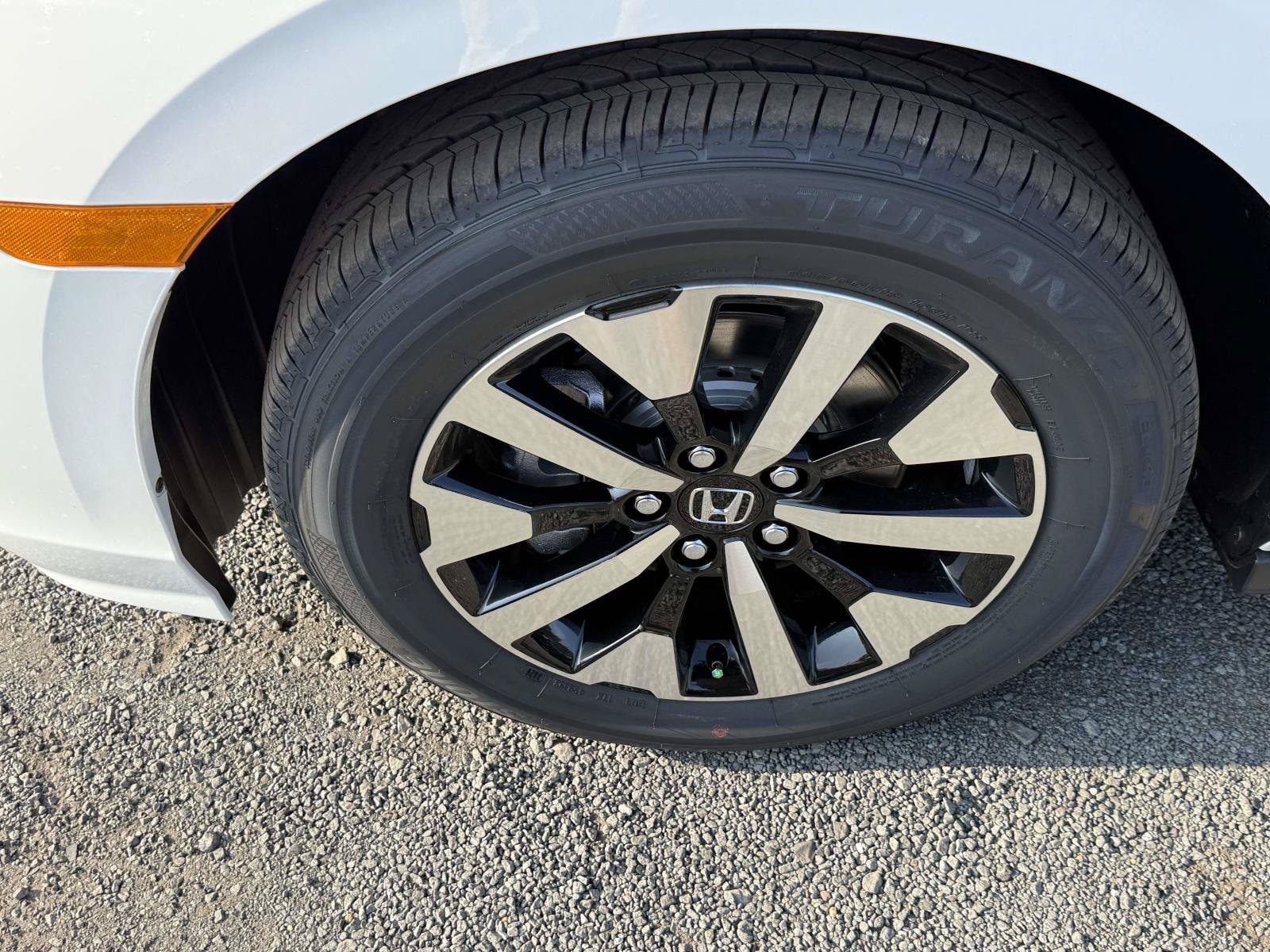 New 2027 Honda Odyssey EX-L image 7