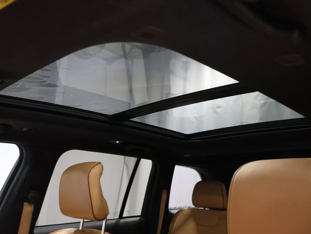 Used 2022 Jeep Grand Cherokee Summit w/ Adv Protech Group IV image 17