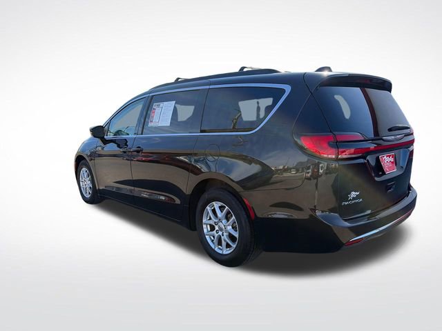 Used 2022 Chrysler Pacifica Touring-L FWD image 5