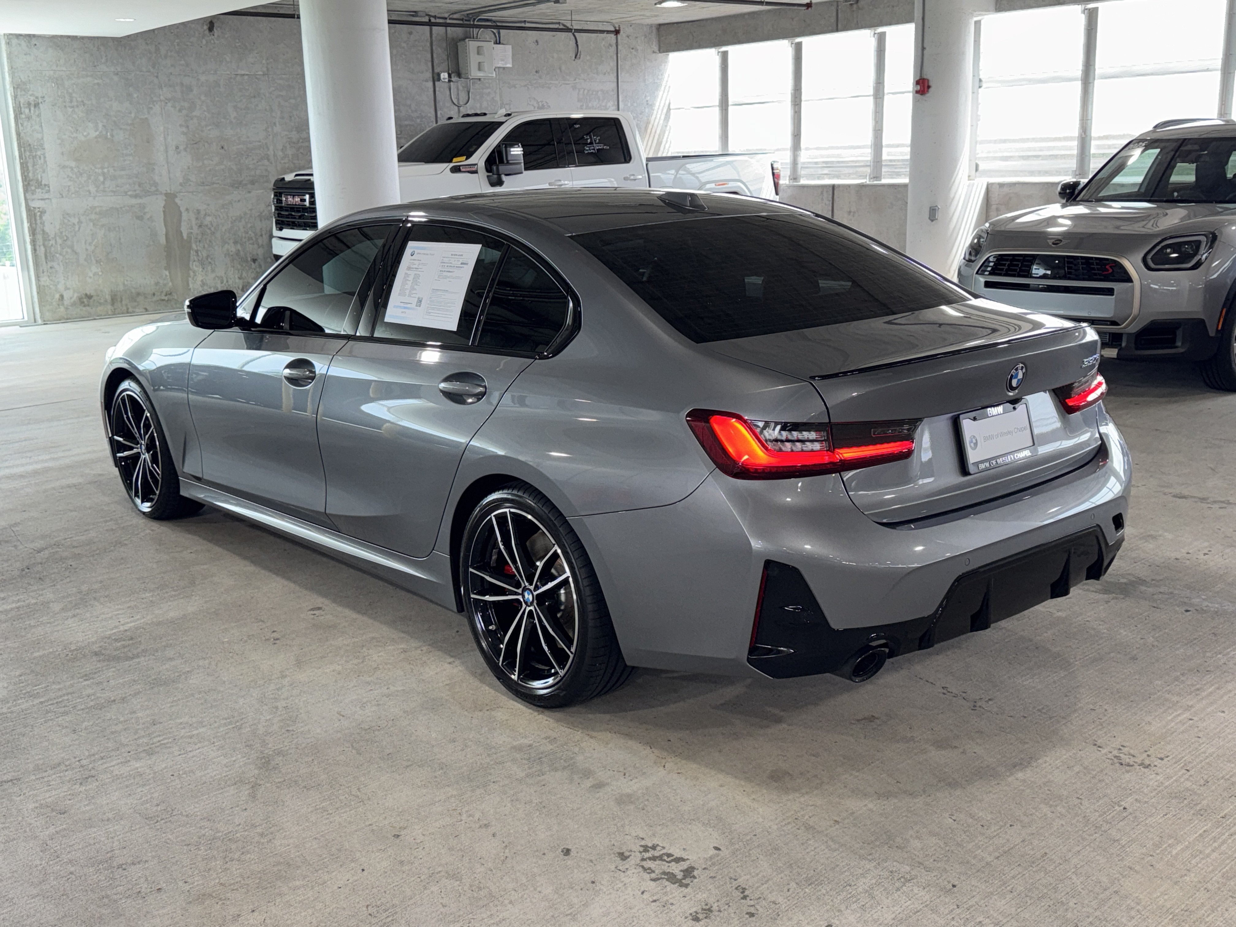 Used 2024 BMW 330i Sedan w/ M Sport Package RWD image 6