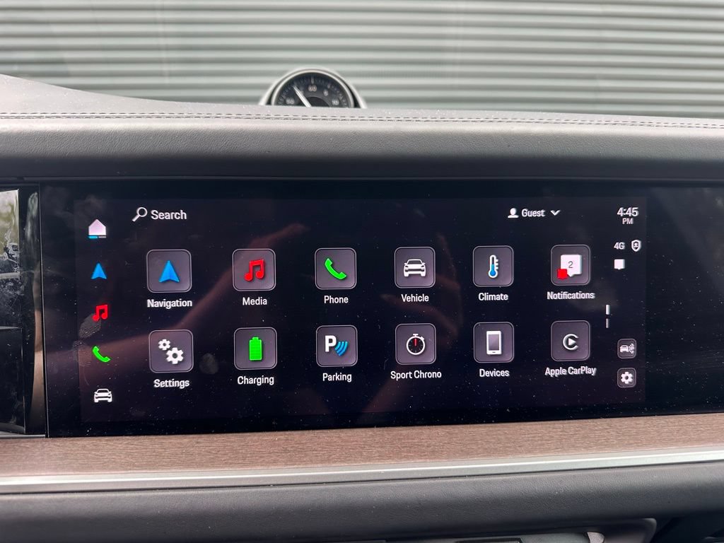 Certified 2025 Porsche Cayenne E-Hybrid AWD/4WD image 28