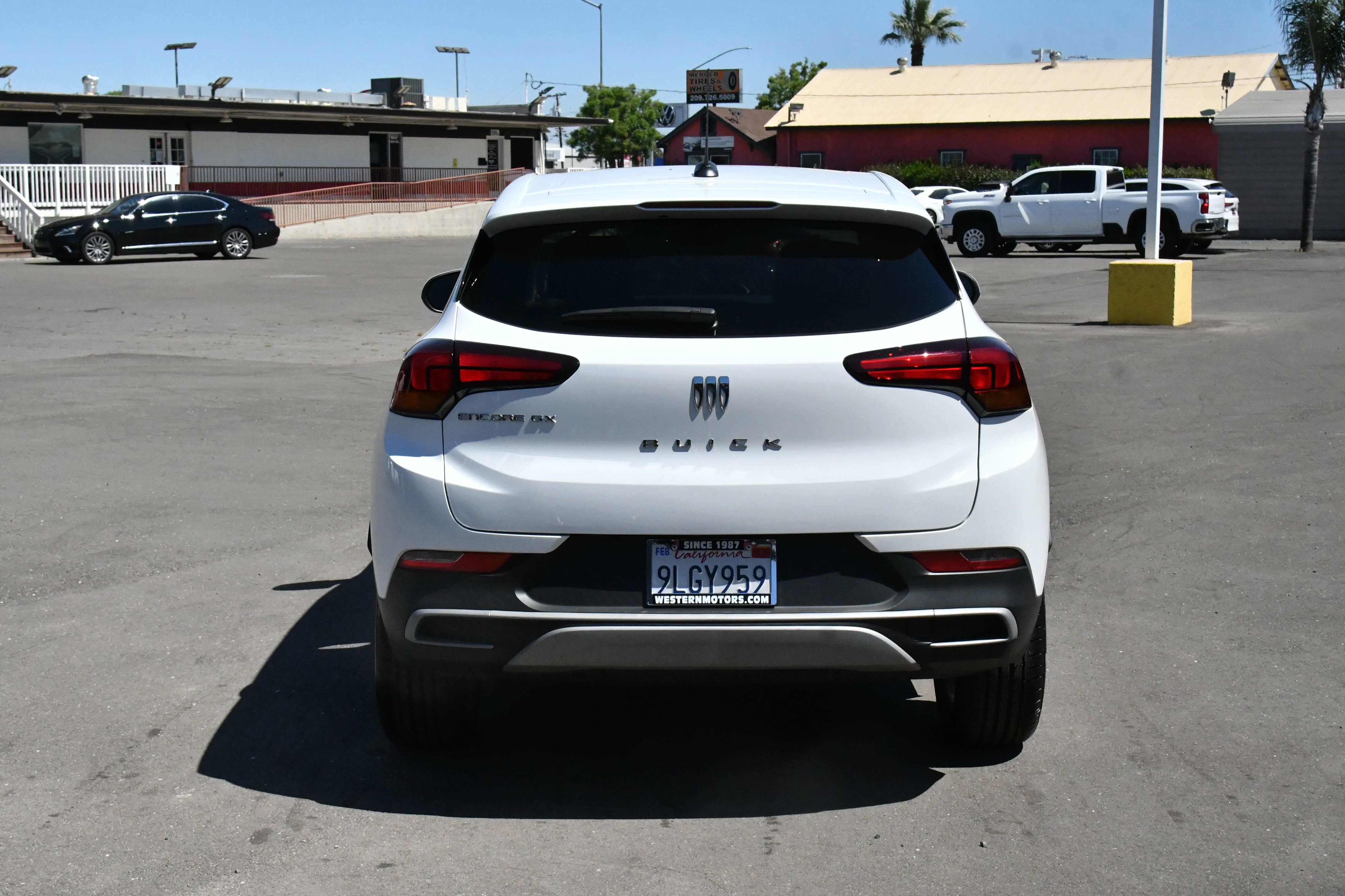 Used 2024 Buick Encore GX Preferred FWD image 7