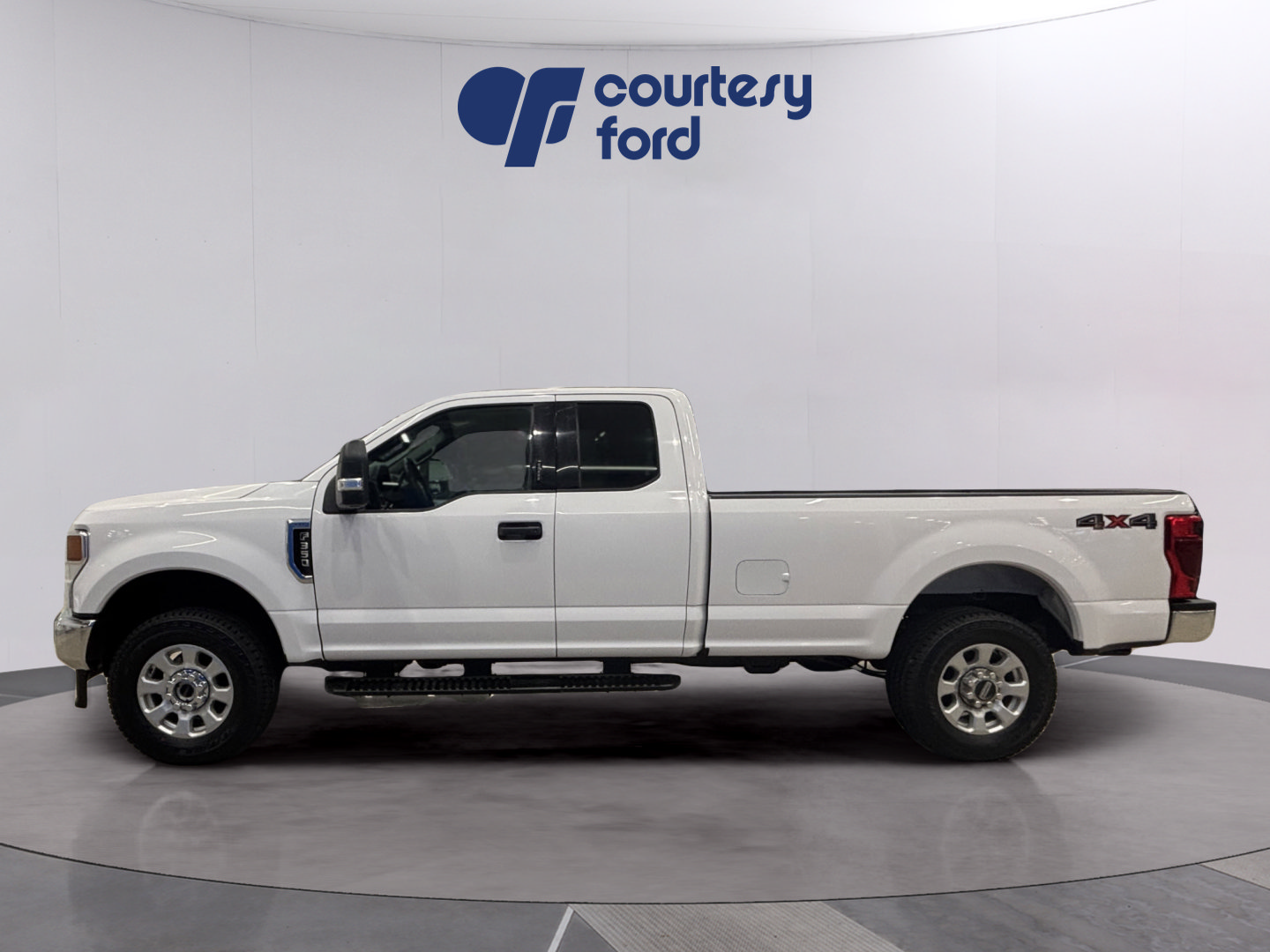 Certified 2021 Ford F350 XLT w/ XLT Value Package AWD/4WD image 4