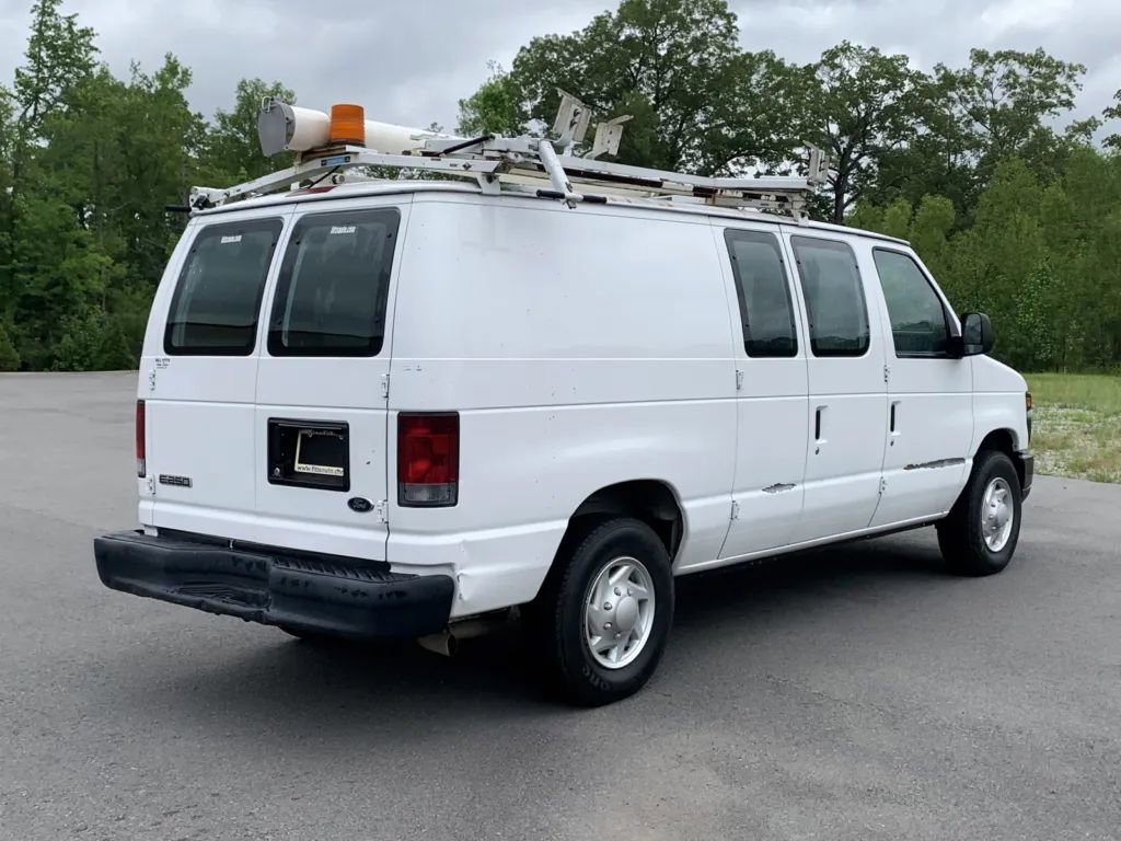 Used 2010 Ford E-250 and Econoline 250 image 7