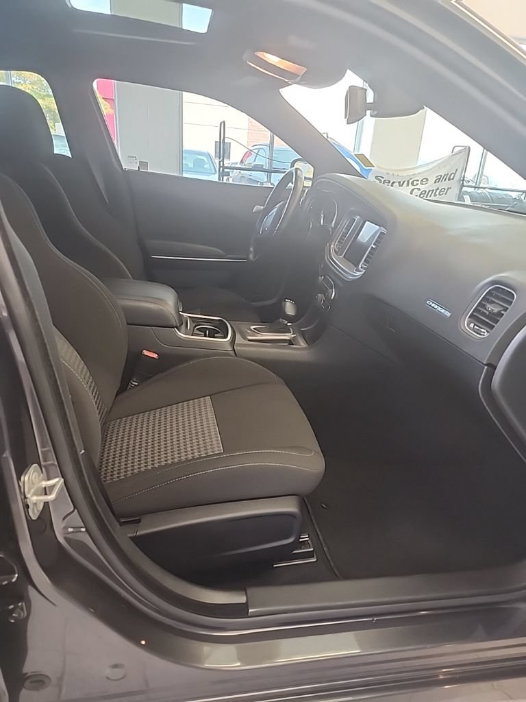 Used 2023 Dodge Charger R/T RWD image 17