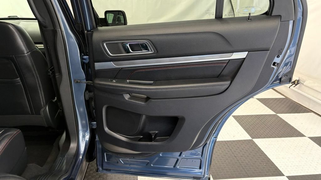 Used 2019 Ford Explorer Sport w/ Equipment Group 401A AWD/4WD image 34
