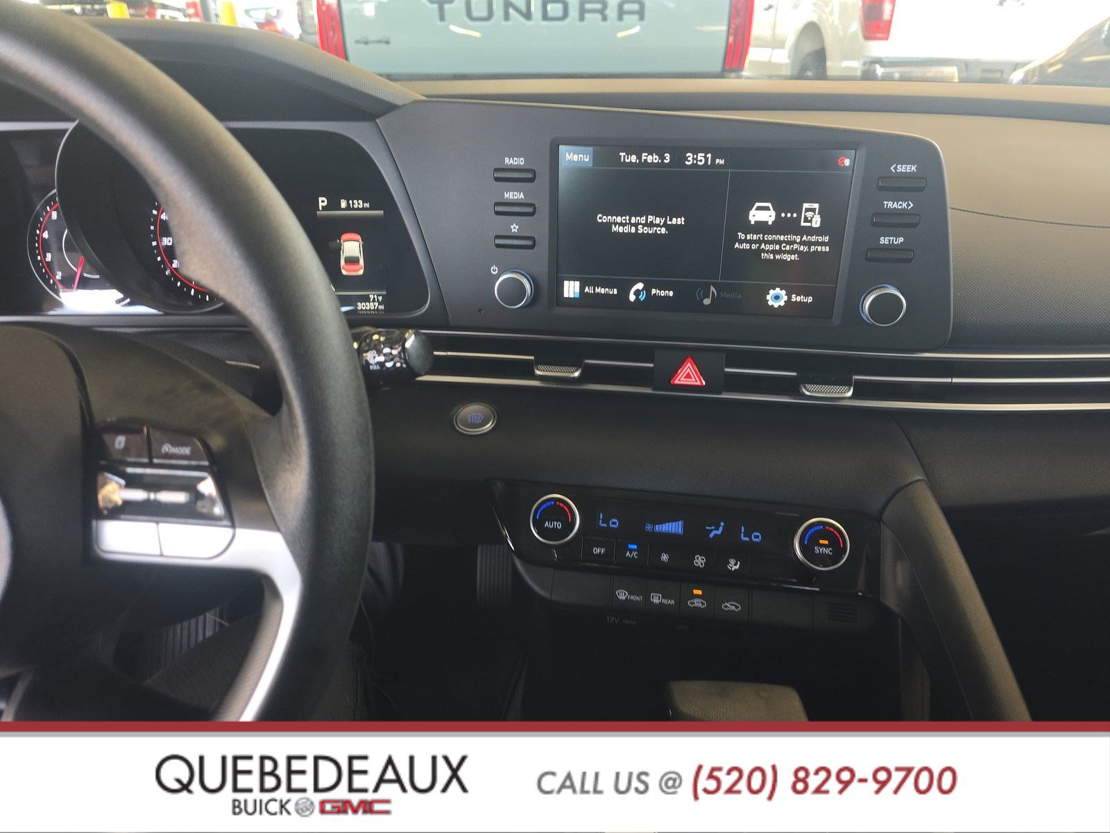 Used 2022 Hyundai Elantra SEL image 11