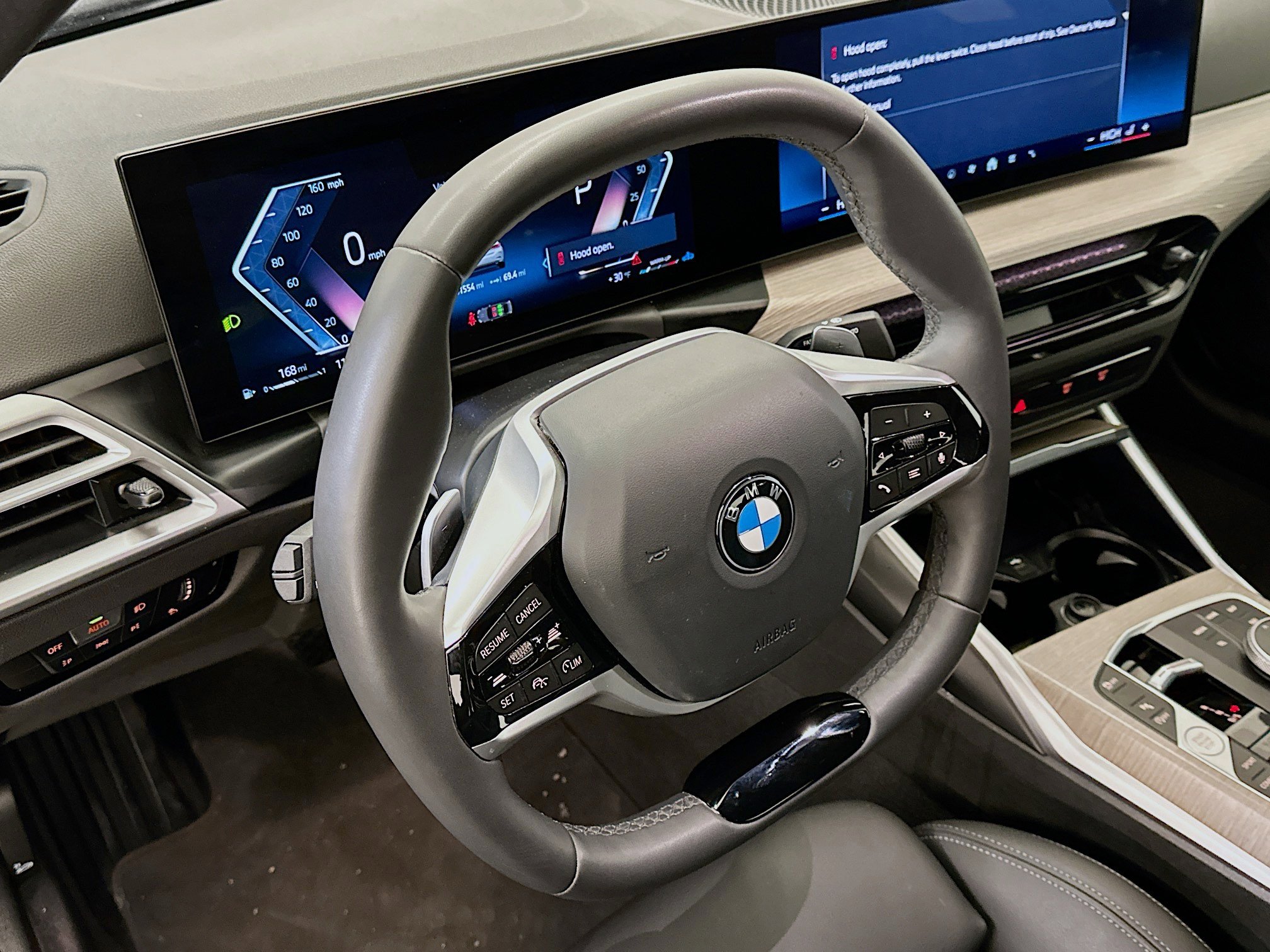 Used 2025 BMW 330i xDrive 330i xDrive image 18