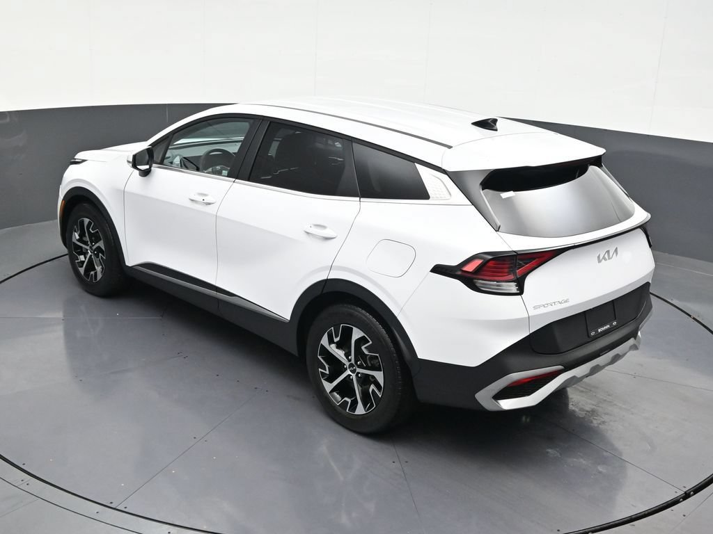 Used 2024 Kia Sportage EX FWD image 18