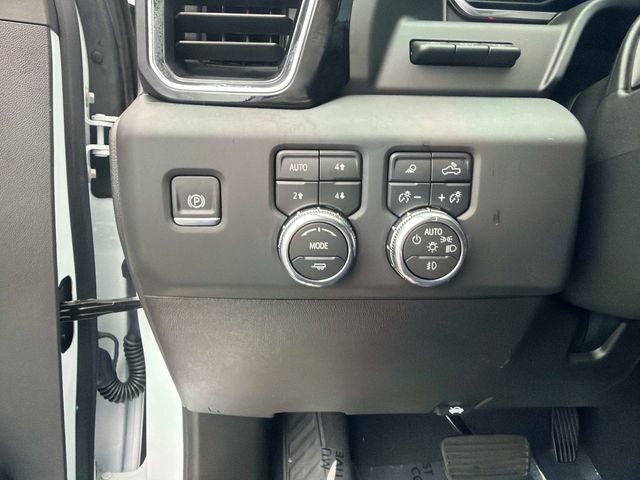 Used 2025 GMC Sierra 2500 Denali w/ Denali Reserve Package AWD/4WD image 30