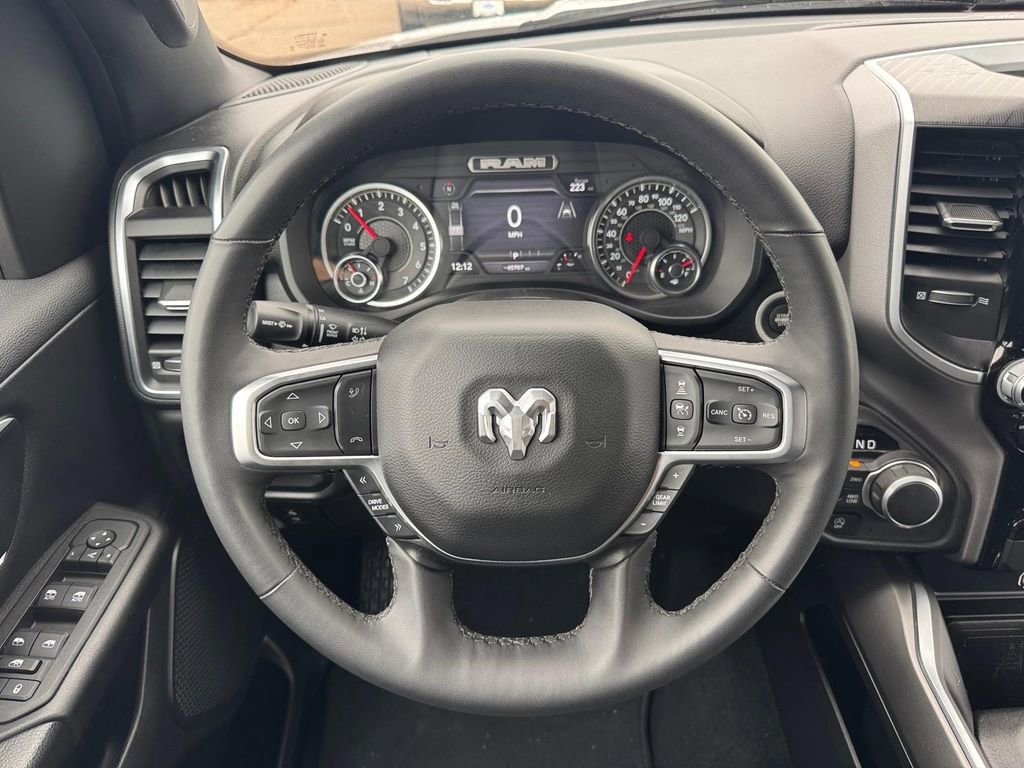 Used 2025 RAM 1500 Big Horn AWD/4WD image 10