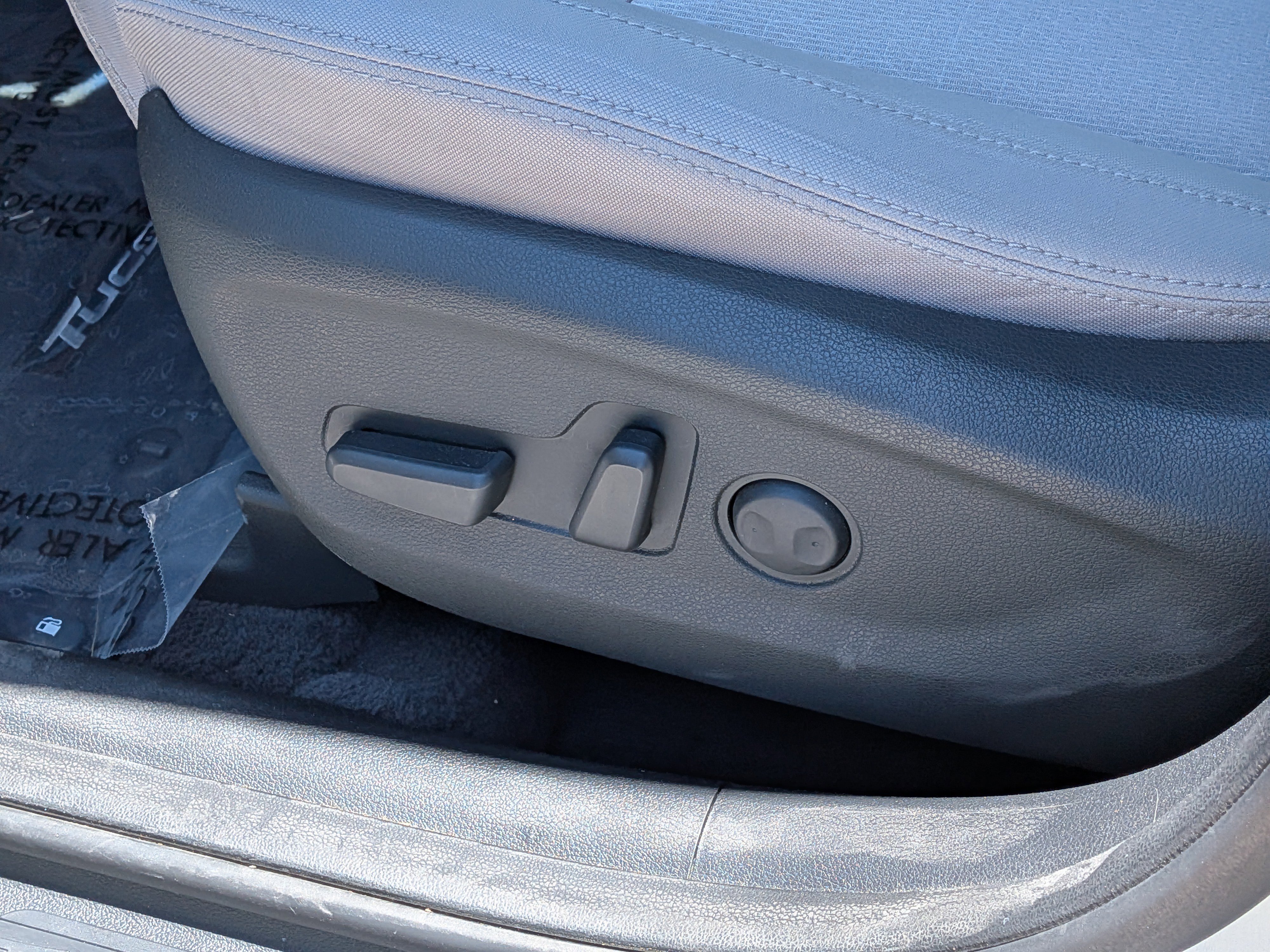 Used 2018 Hyundai Tucson Sport FWD image 21