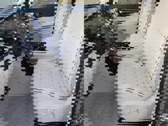 New 2026 Buick Enclave Avenir image 9