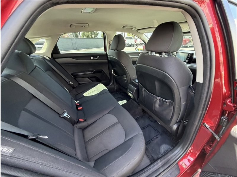 Used 2021 Kia K5 LXS FWD image 26