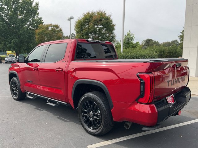 Used 2025 Toyota Tundra Limited AWD/4WD image 12