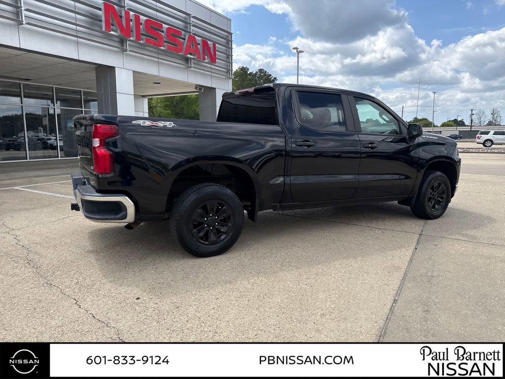 Used 2021 Chevrolet Silverado 1500 LT image 18