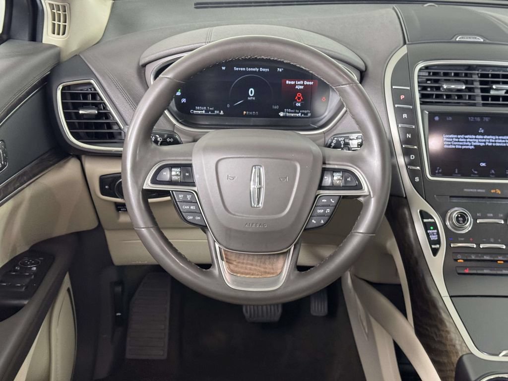Used 2019 Lincoln Nautilus Select AWD/4WD image 20