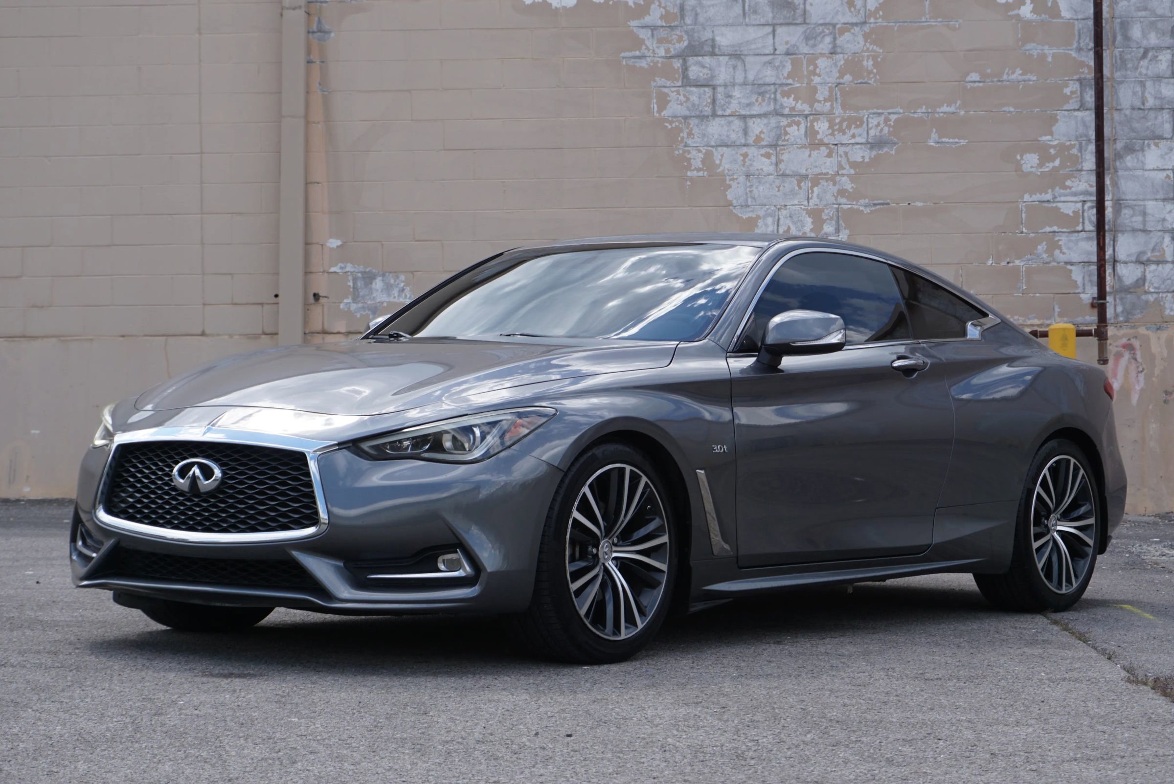 Used 2018 INFINITI Q60 3.0t Luxe